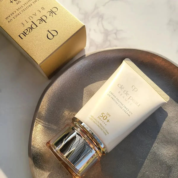 끌레 드 포 보떼 선스크린 UV 프로텍티브 크림 SPF50+ 50g