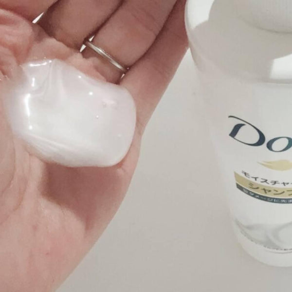 매끄럽고 윤기나는 모발을 위한 모이스처 케어 샴푸 500g