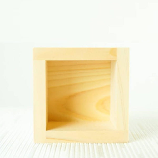 편백나무로 만든 사케잔 후지산 디자인