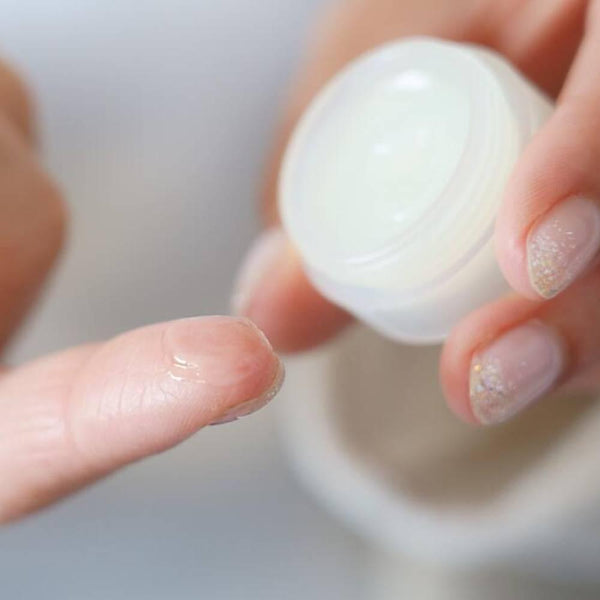 코사이도 스위트 허니 립밤 모이스처라이징 립 트리트먼트 10g