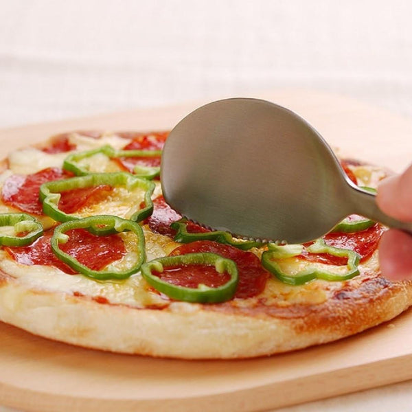 Leye 스쿠핑 나이프 톱니 모양의 가장자리 서빙 스푼 210mm