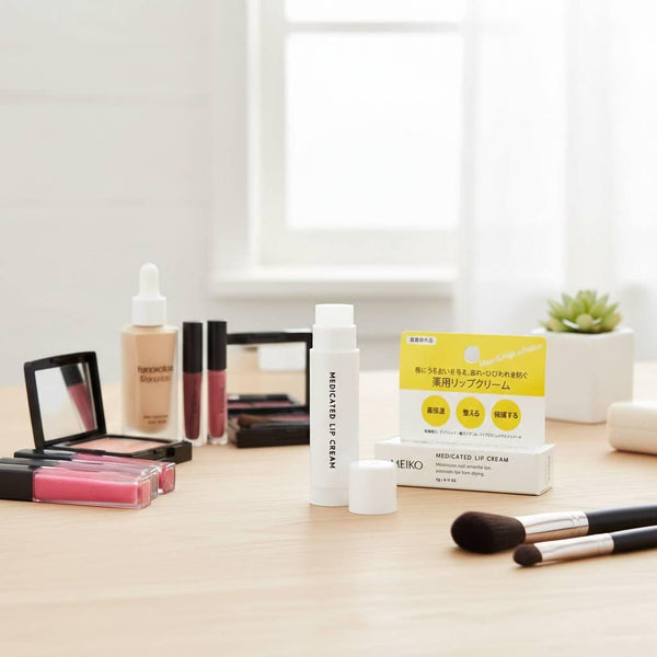 메이코 립밤 모이스처라이징 케어 건조하고 갈라진 입술 3g