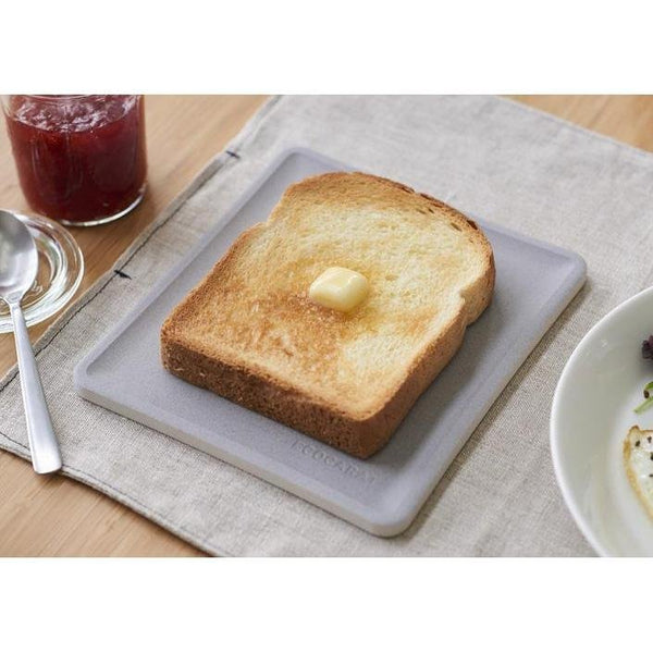 Marna 다공성 도자기 에코카라 토스트 트레이 화이트 K686W