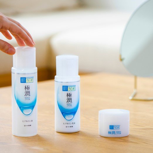 하다라보 고쿠쥰 슈퍼 히알루로닉 밀키 로션 140ml