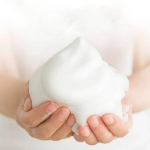 도브 프리미엄 모이스처 케어 포밍 바디 포밍 보송보송 피부용 470g