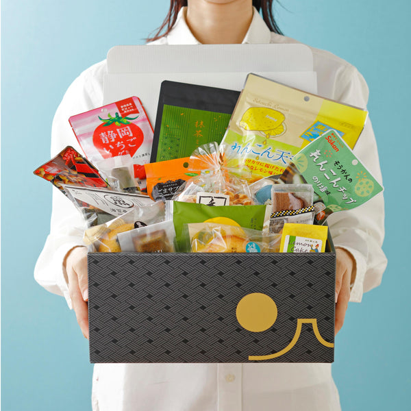 J Taste 프리미엄 엄선 일본 스낵 박스(20개 이상의 정사이즈 스낵)