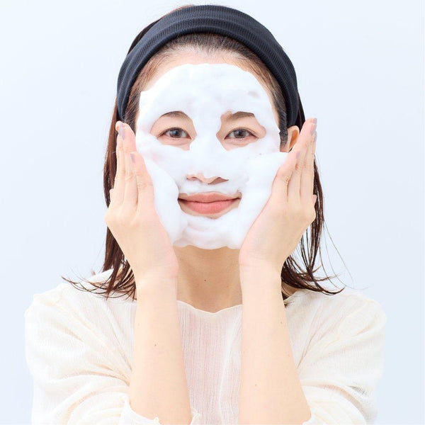 가네보 컴포트 스트레치 워시 모이스처라이징 페이셜 클렌저 130g