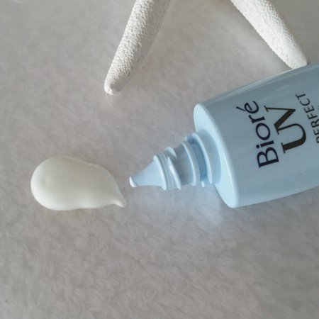 비오레 UV 사라사라 퍼펙트 밀크 선스크린 SPF50+ PA++++ 40ml