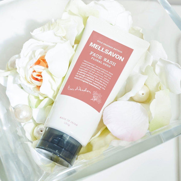 멜사본 플로럴 허브 모이스춰라이징 페이스 워시 130g