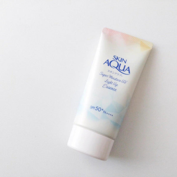 스킨 아쿠아 슈퍼 모이스처 UV 라이트 업 에센스 선스크린 SPF 50+ 70g