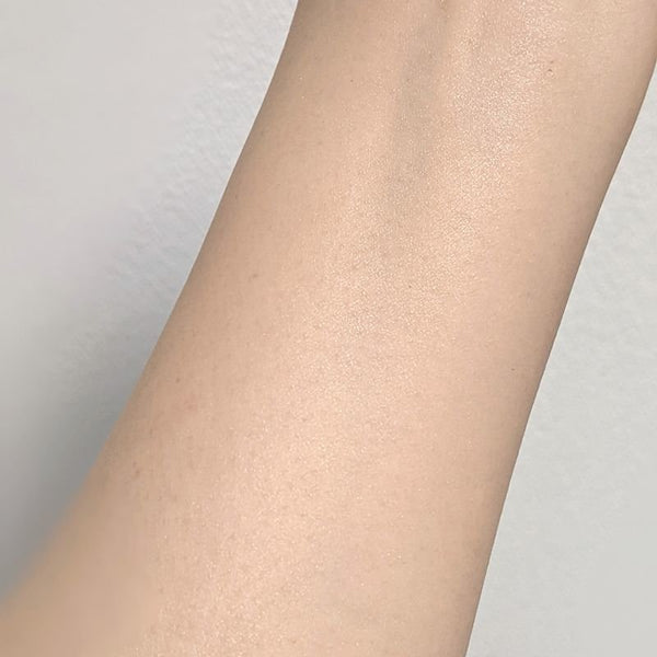 스킨 아쿠아 톤업 유브이 에센스 틴티드 선스크린 라떼 베이지 SPF50+ 80g