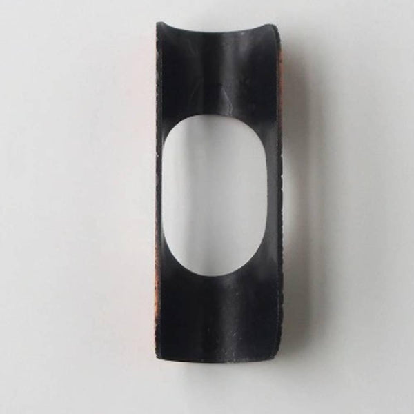 다나베 전통 문양의 우아한 청동 젓가락 받침