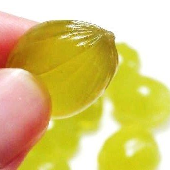 UHA 미카쿠토 코로로 화이트 머스캣 포도 구미 캔디 48g